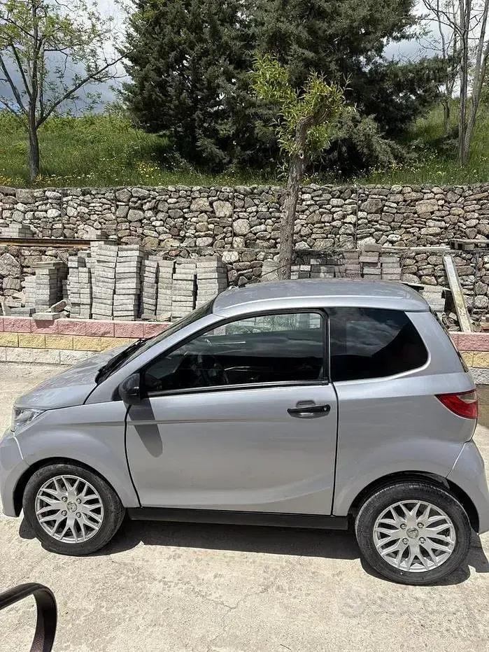 Usata Aixam City Pack 2023 Grigio Berlina