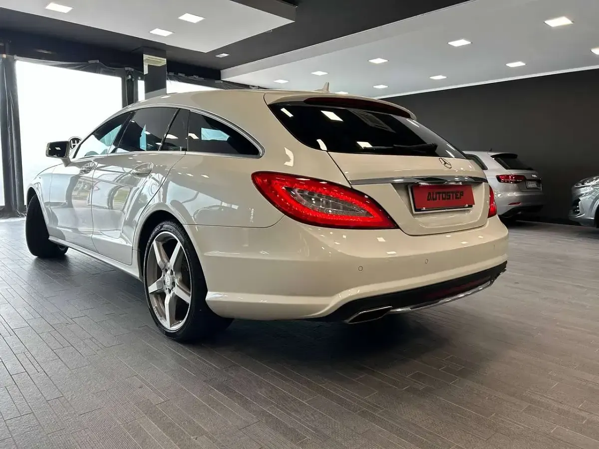 Usata Mercedes CLS350 Shooting Brake 265 CV (194 kW) 2014 Bianco Station wagon