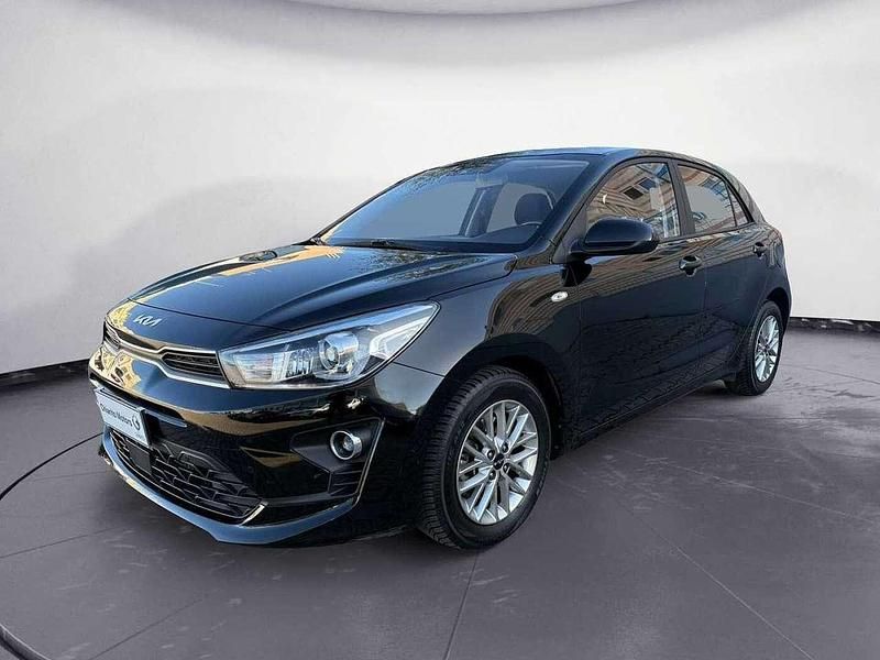 Usata Kia Rio Style 99 CV (72 kW) 2023 Nero Berlina