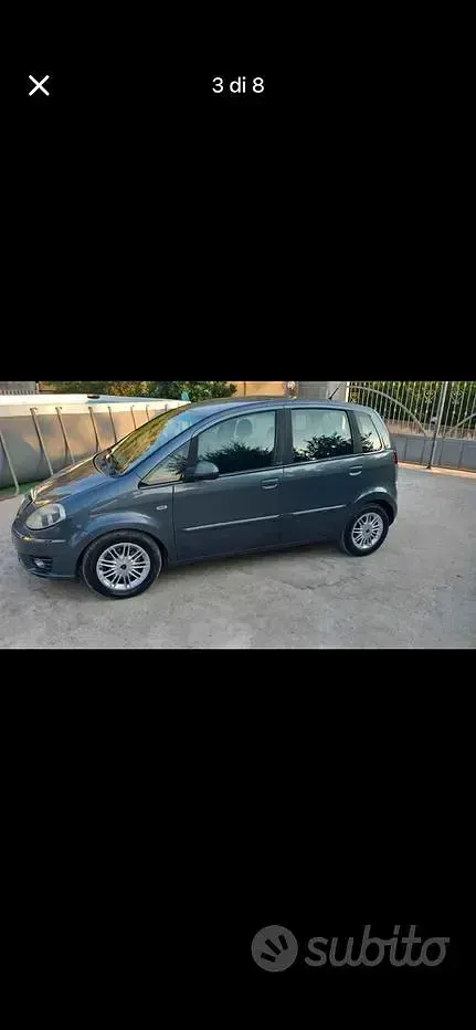 Usata Lancia Musa 95 CV (69 kW) 2012 Bluazzurro Monovolume