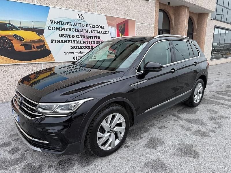 Usata VW Tiguan Elegance 150 CV (110 kW) 2022 Nero SUV