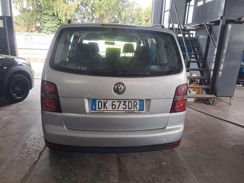 Usata VW Touran Highline 105 CV (77 kW) 2008 Other Monovolume