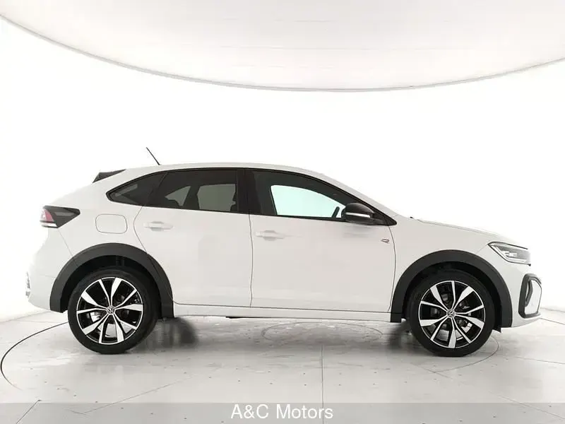 Nuova VW Taigo R-line 116 CV (85 kW) 2026 Nero SUV