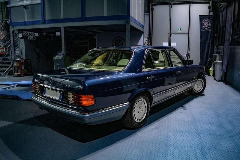 Usata Mercedes S560 299 CV (219 kW) 1990 Berlina