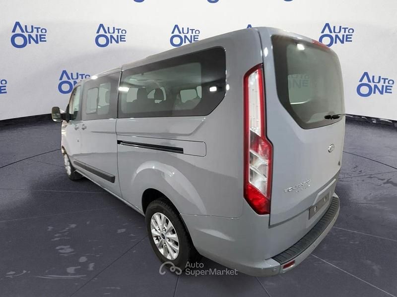 Usata Ford Tourneo Trend 105 CV (77 kW) 2023 Other Monovolume