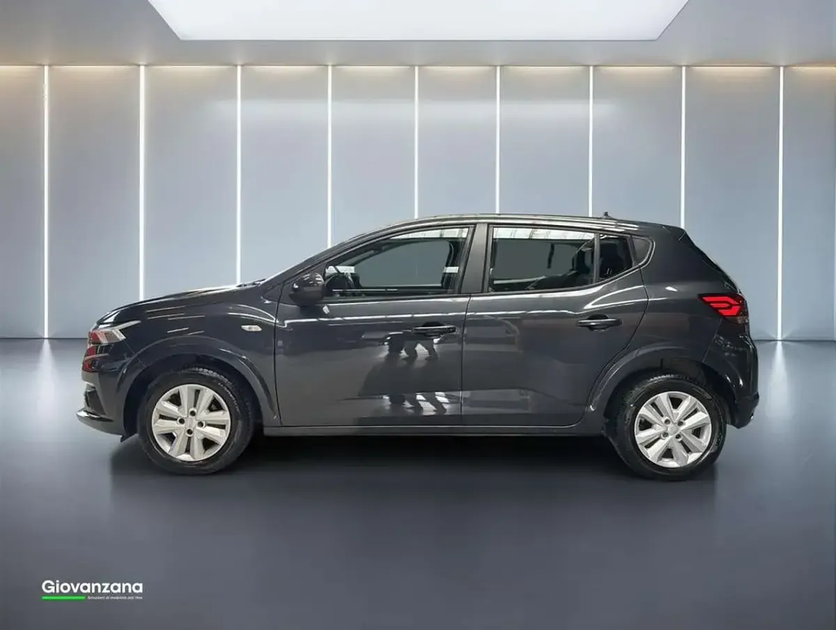 Usata Dacia Sandero Expression 101 CV (74 kW) 2023 Grigio cometa Berlina