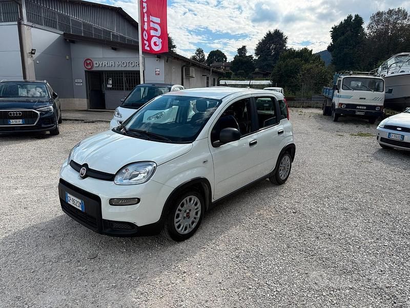 Bianco Usata 2023 Fiat Panda City Life Due volumi | 10.870 € (Buon prezzo) - Immagine 1/4