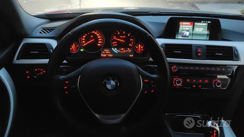 Usata BMW 318 150 CV (110 kW) 2018 Grigio Station wagon