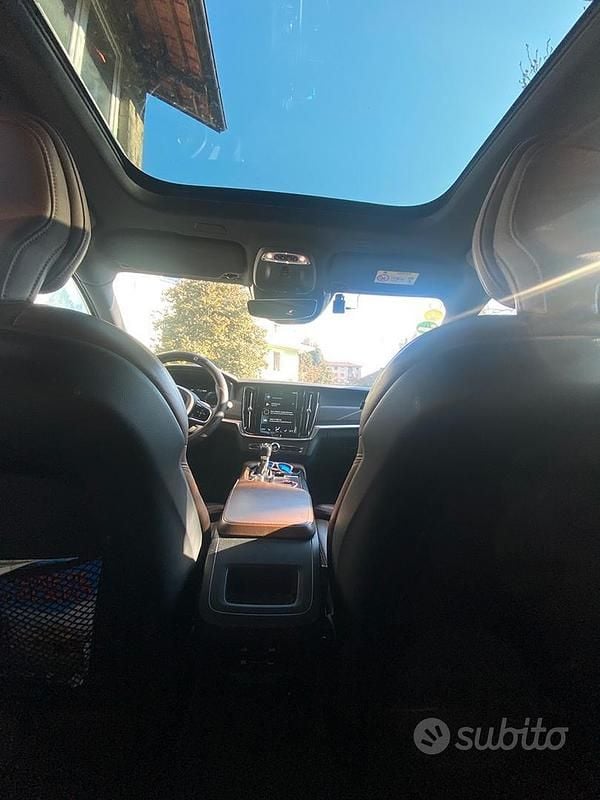 Usata Volvo V90 CC Pro 2020 Grigio Station wagon
