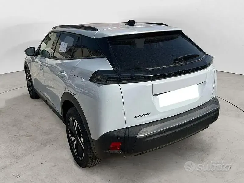 Gebraucht Peugeot 2008 Allure 101 PS (74 kW) 2025 Weiß SUV