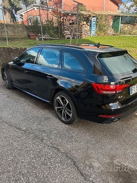 Usata Audi A4 S-Line 150 CV (110 kW) 2018 Nero Berlina