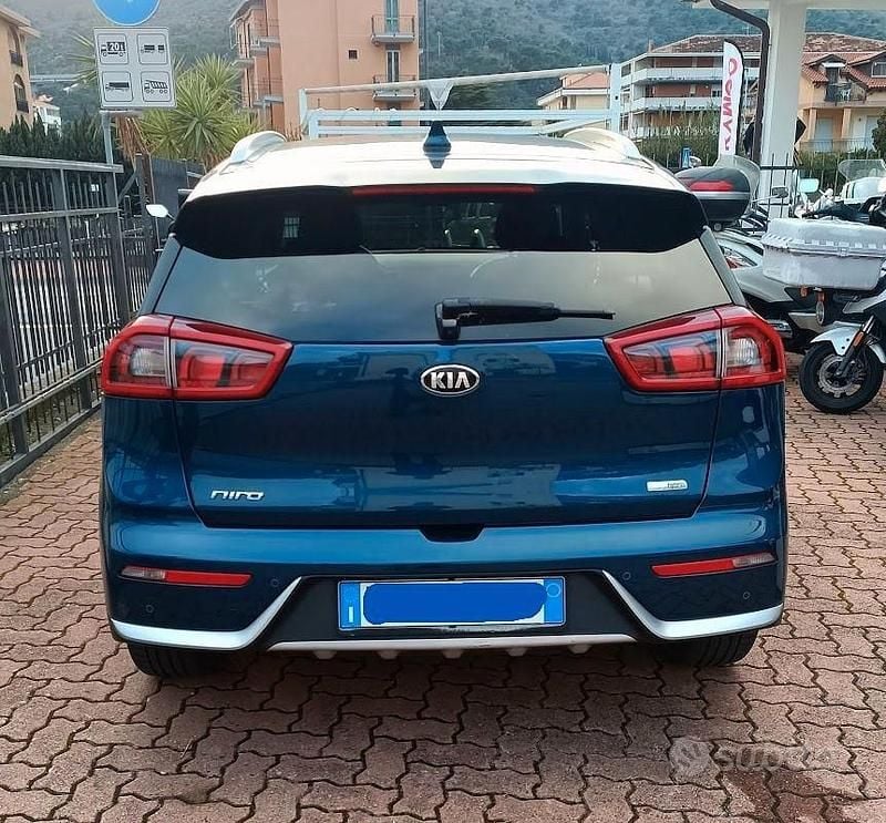 Usata Kia Niro 141 CV (103 kW) 2019 Blu SUV