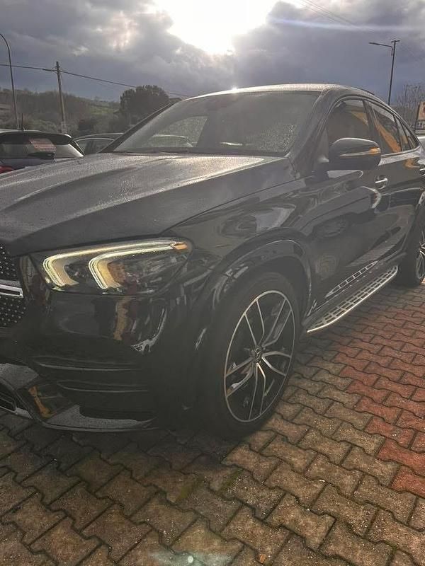 Usata Mercedes GLE300 Premium 194 CV (142 kW) 2021 Nero Coupé