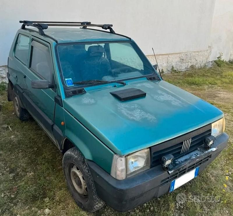 Usata Fiat Panda 50 CV (36 kW) 2000 Verde Berlina