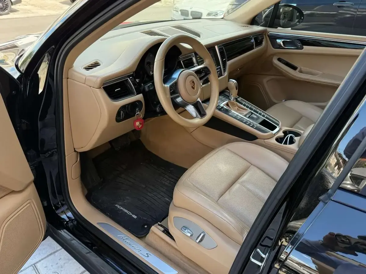 Usata Porsche Macan 250 CV (183 kW) 2015 Nero SUV
