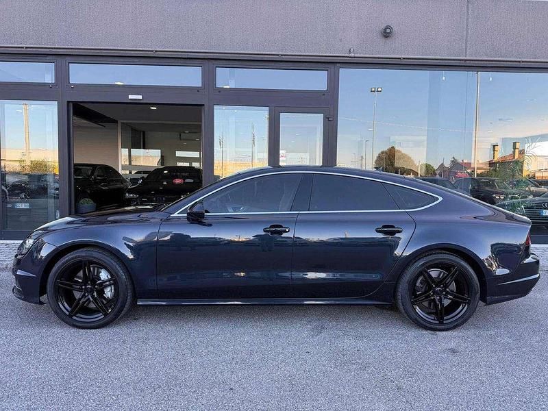 Usata Audi A7 Business Plus 272 CV (200 kW) 2017 Blu Berlina