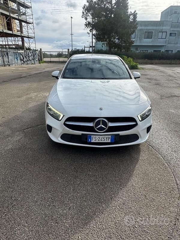 Usata Mercedes A180 Executive 115 CV (84 kW) 2018 Bianco Berlina