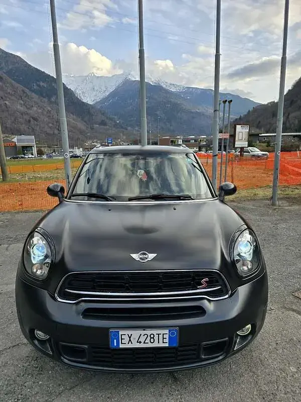 Usata Mini Cooper SD 143 CV (105 kW) 2014 Nero Utilitaria