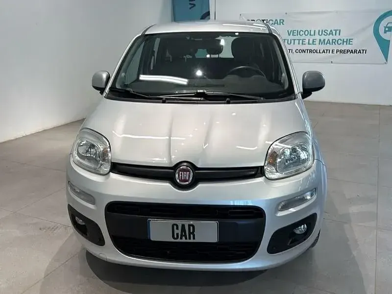 Usata Fiat Panda 69 CV (50 kW) 2015 Argento Utilitaria