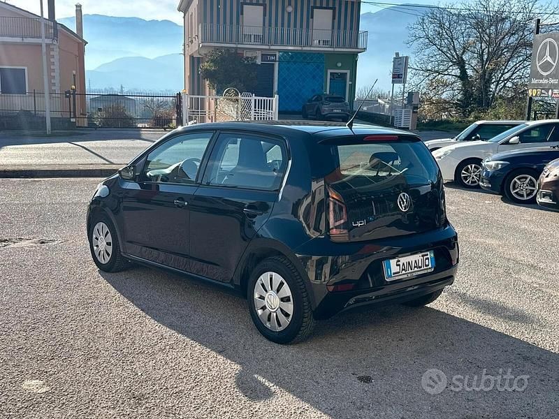 Usata VW up! Move 60 CV (44 kW) 2017 Nero Utilitaria