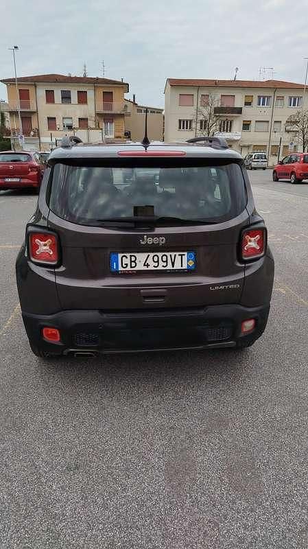 Usata Jeep Renegade Limited 120 CV (88 kW) 2020 Grigio SUV