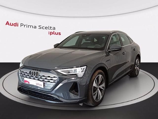 Grigio magnete Usata 2024 Audi Q8 e-tron Ambiente SUV | 63.900 € (Molto cara) - Immagine 1/4