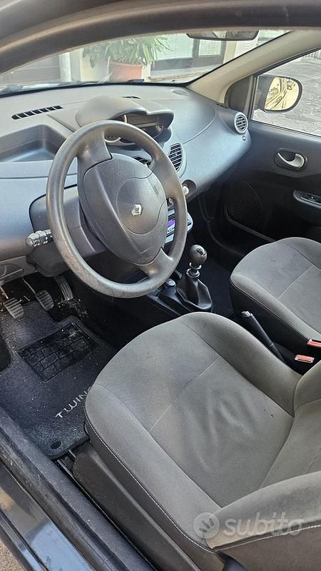 Usata Renault Twingo 75 CV (55 kW) 2010 Nero Utilitaria