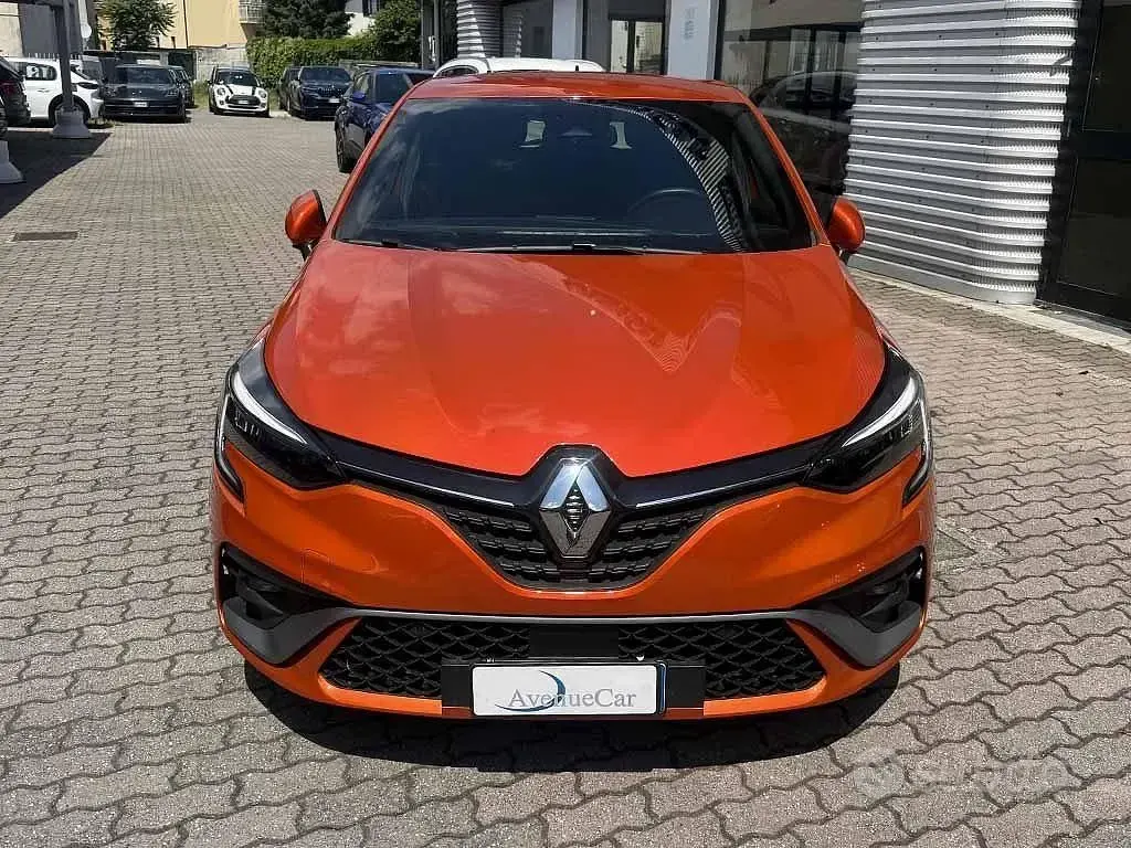 Usata Renault Clio V R.S. 91 CV (66 kW) 2022 Orange / metallizzato Berlina
