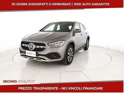 Grigio Usata 2021 Mercedes GLA200 SUV | 33.900 € (Buon prezzo) - Immagine 1/4