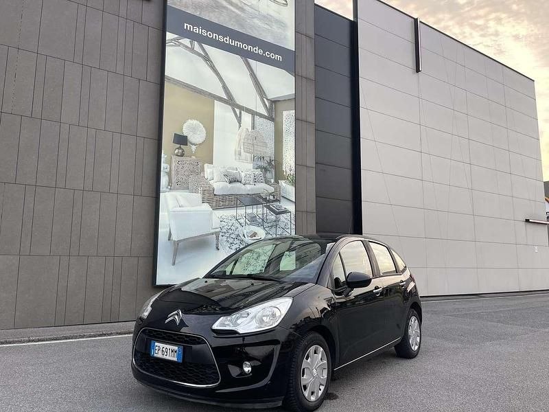 Other Usata 2013 Citroën C3 Exclusive Tre volumi | 4900 € (Buon prezzo) - Immagine 1/4