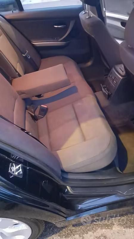 Usata BMW 318 2007 Nero Station wagon