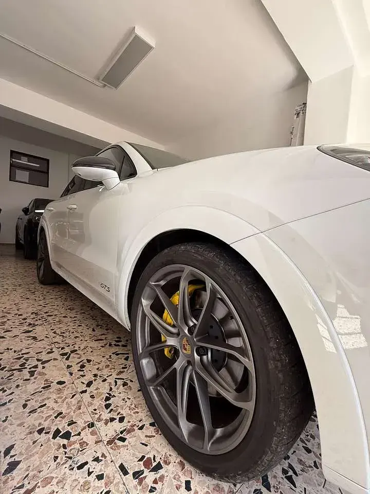 Usata Porsche Cayenne 460 CV (338 kW) 2021 Bianco SUV
