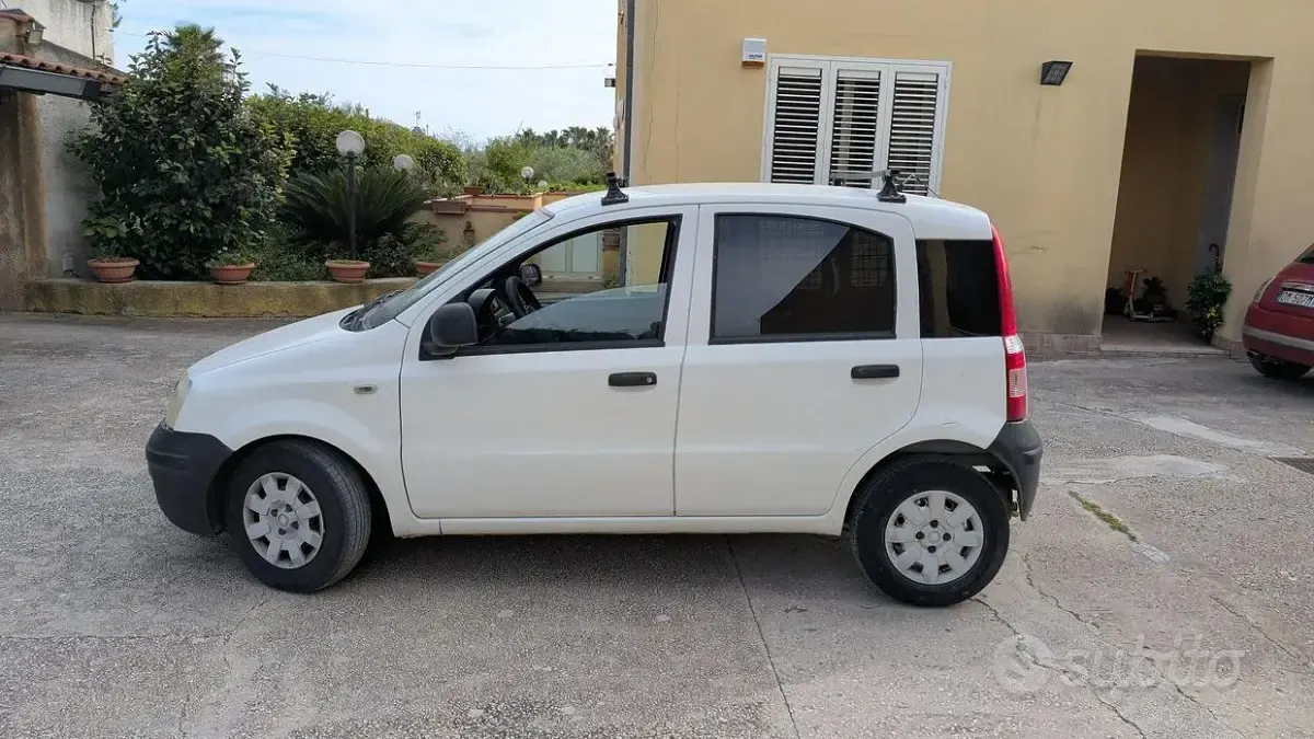 Usata Fiat Panda 69 CV (50 kW) 2011 Utilitaria