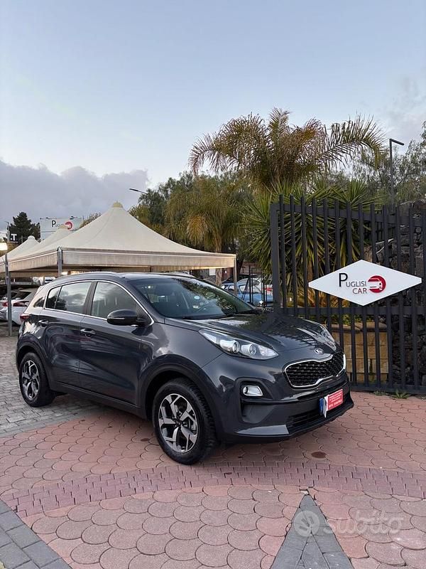 Usata Kia Sportage 115 CV (84 kW) 2021 Grigio SUV