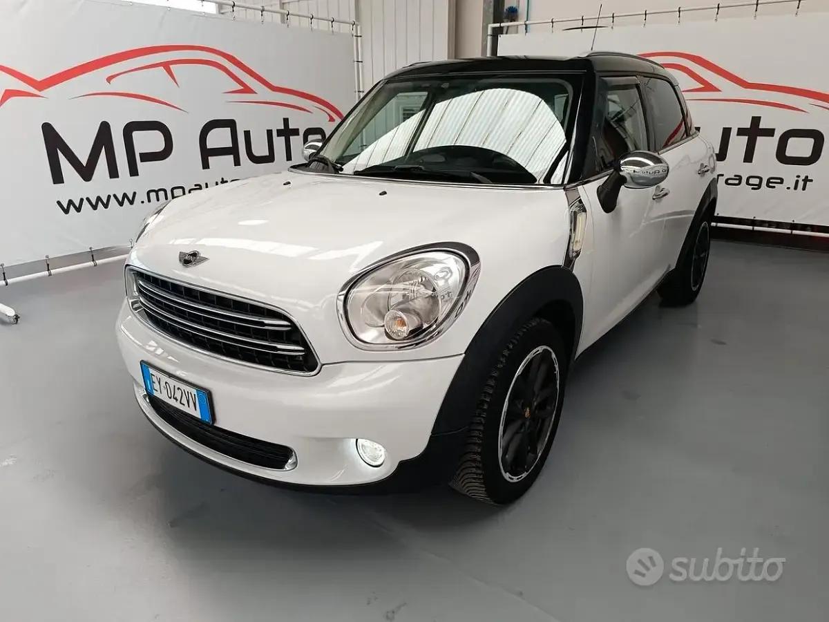 Usata Mini Cooper D Countryman Business 111 CV (81 kW) 2015 Bianco SUV