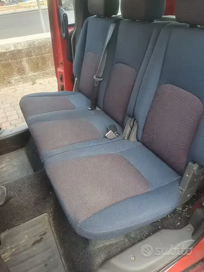 Usata Fiat Doblò 101 CV (74 kW) 2001 Rosso Monovolume