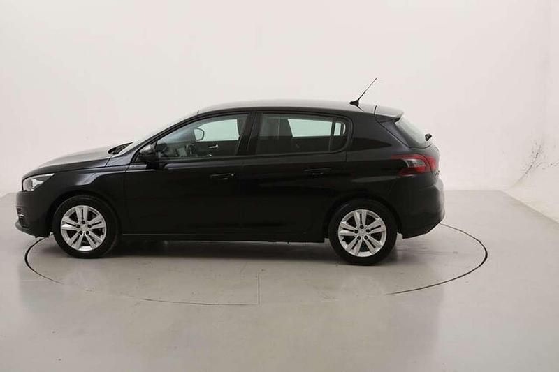Usata Peugeot 308 Business-Line 131 CV (96 kW) 2021 Nero Berlina