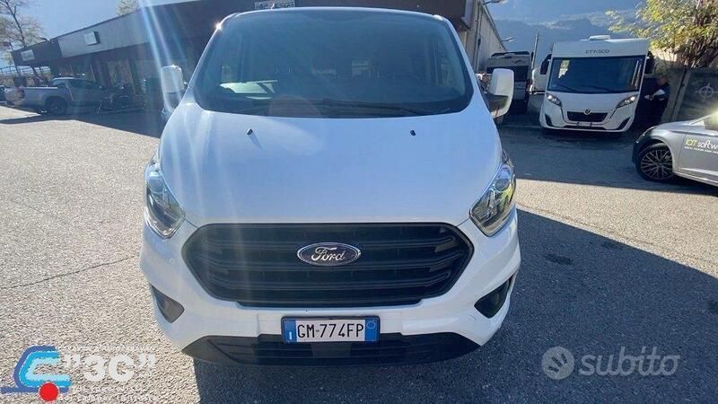 Usata Ford Transit Custom Trend 131 CV (96 kW) 2023 Bianco Station wagon