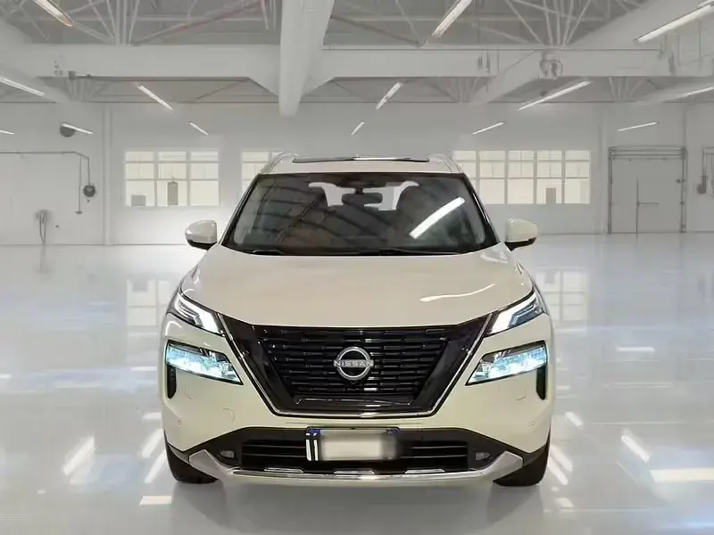 Usata Nissan X-Trail Tekna 157 CV (115 kW) 2024 Bianco SUV