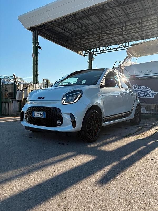 Usata Smart ForFour Electric Drive 40 kW (55 CV) 2020 Bianco Berlina