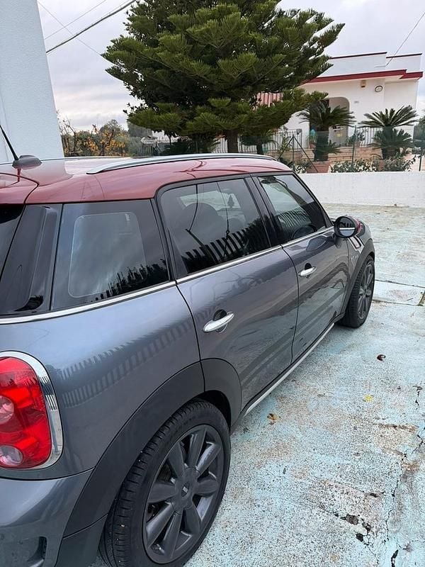 Usata Mini Countryman 143 CV (105 kW) 2015 Grigio SUV