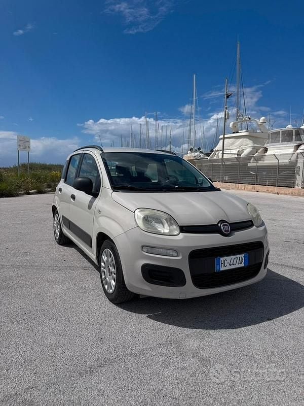 Usata Fiat Panda Lounge 69 CV (50 kW) 2013 Utilitaria
