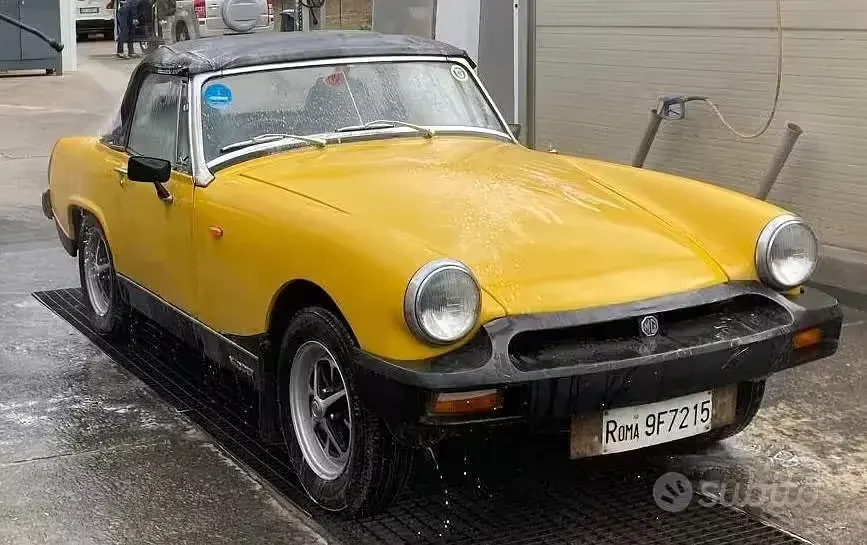 Usata MG Midget 66 CV (48 kW) 1970 Giallo Cabrio