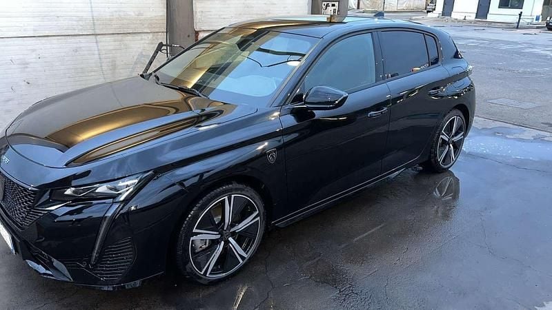 Usata Peugeot 308 GT-line 179 CV (131 kW) 2023 Berlina