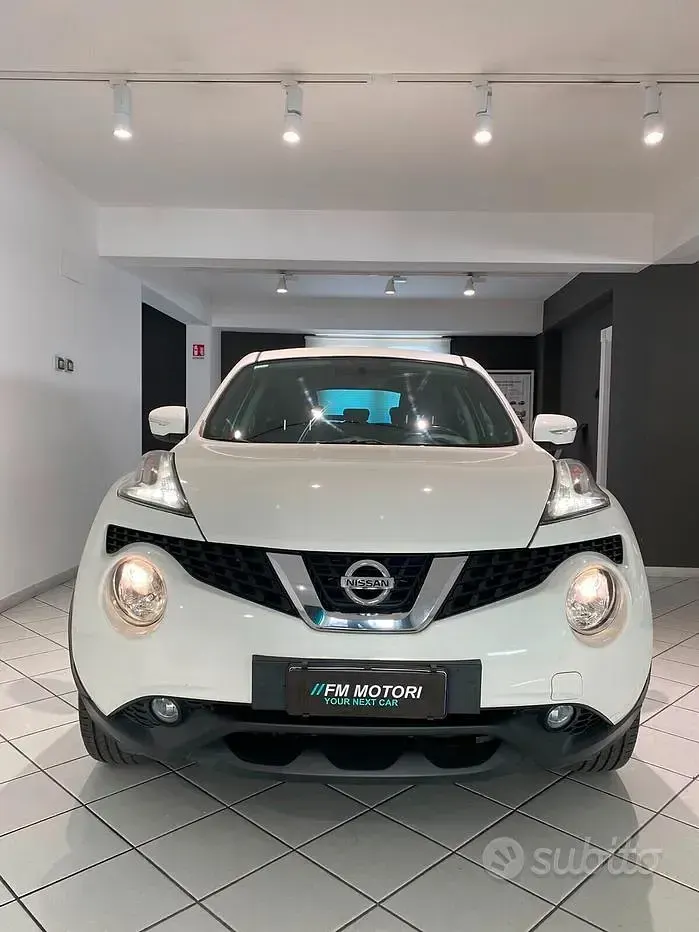 Usata Nissan Juke Acenta 110 CV (80 kW) 2014 Bianco SUV