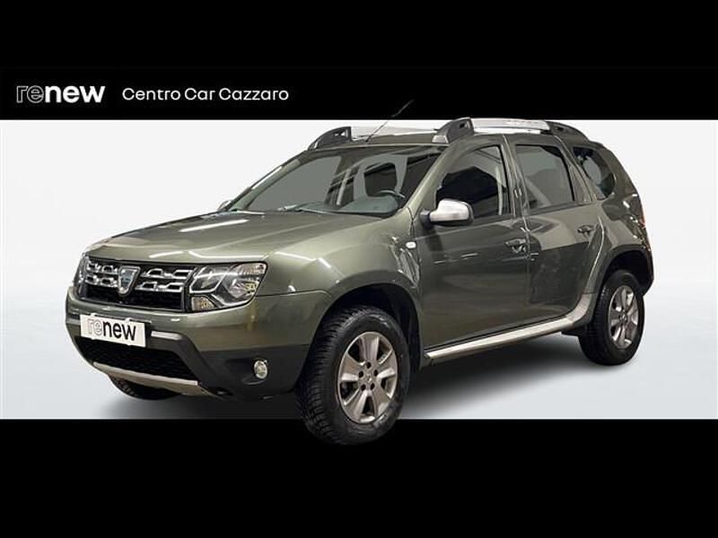 Verde scuro Usata 2016 Dacia Duster Prestige SUV | 8900 € (Cara) - Immagine 1/4