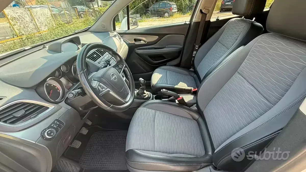 Usata Opel Mokka Cosmo 140 CV (102 kW) 2015 Bianco SUV