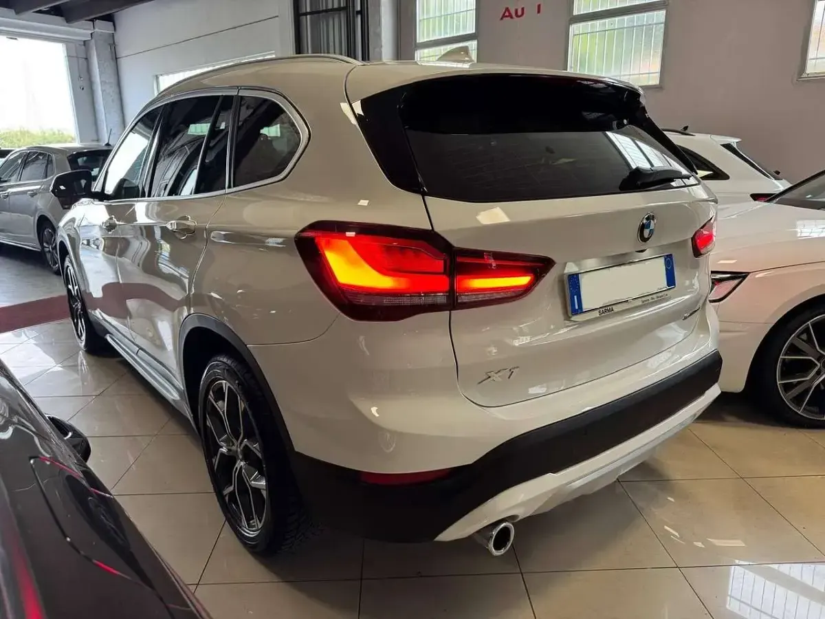 Usata BMW X1 140 CV (102 kW) 2021 Bianco SUV