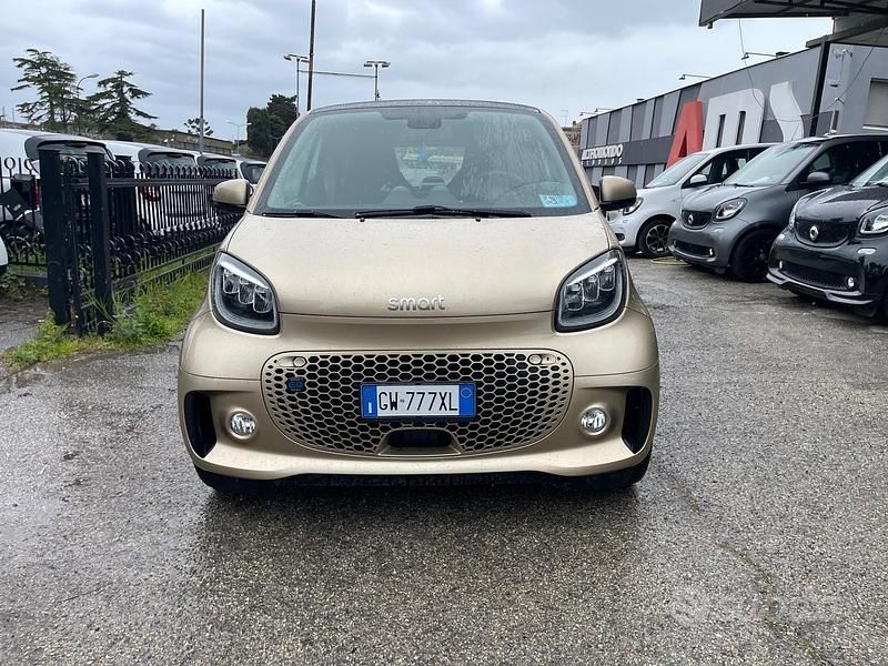 Usata Smart ForTwo Electric Drive 60 kW (82 CV) 2023 Giallo Coupé