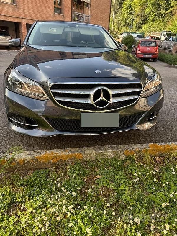 Usata Mercedes E220 2014 Grigio Berlina
